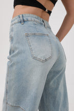 Arc Curved Barrel Jeans - Sky Blue