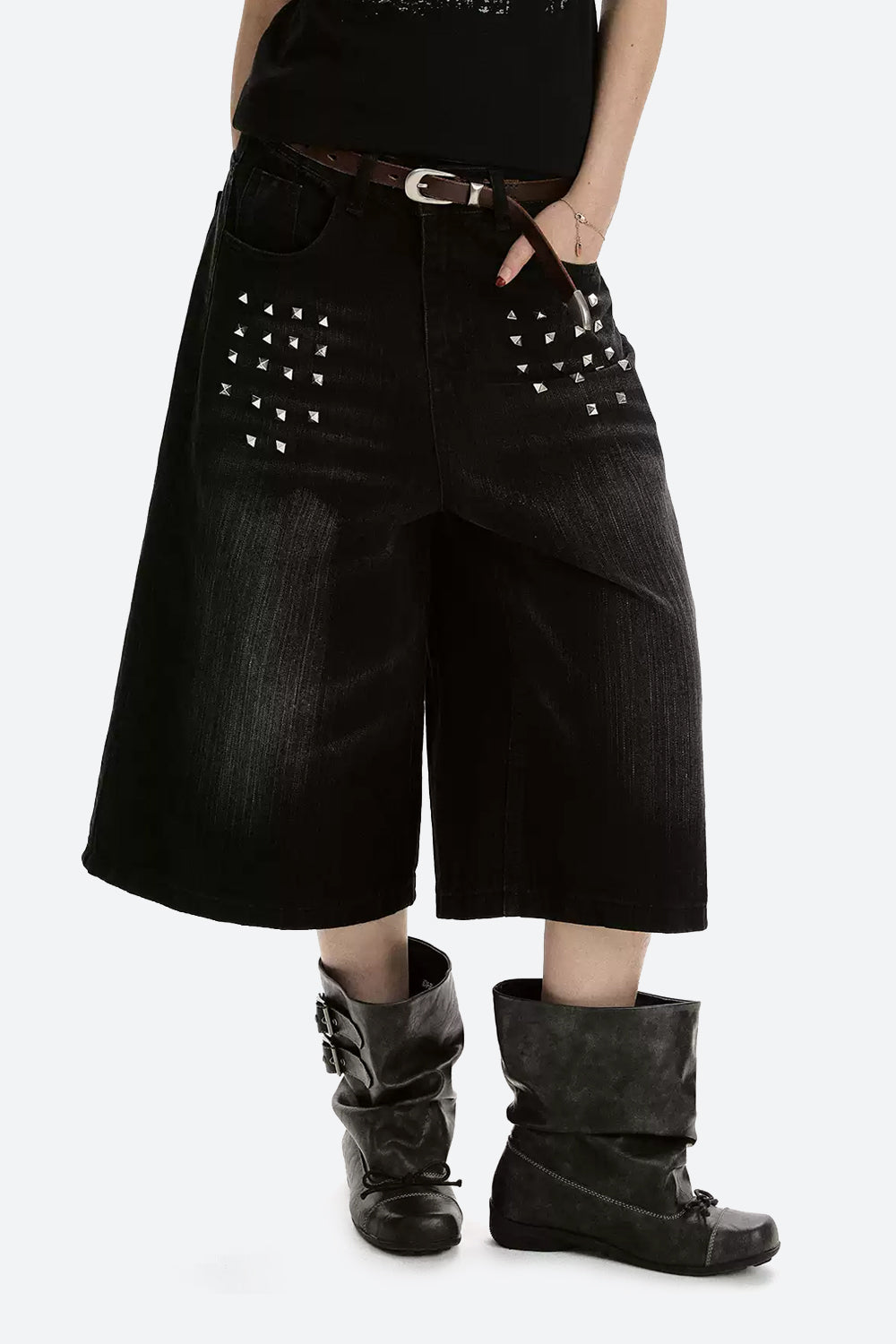 Studded Cropped Denim Pants