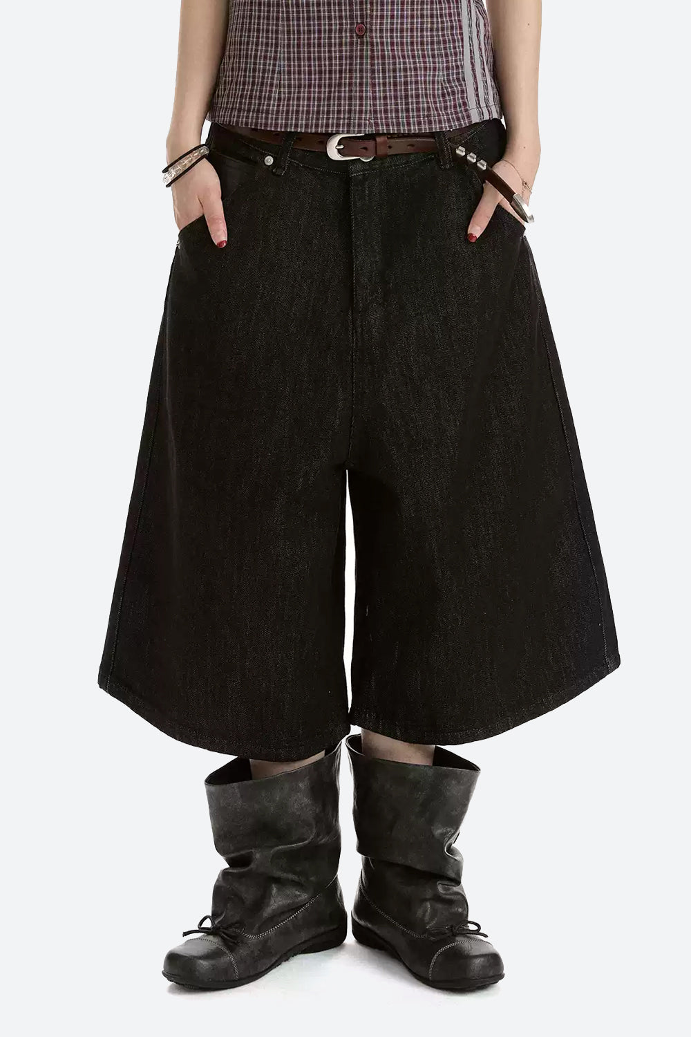 Classic Black Cropped Wide Leg Jeans