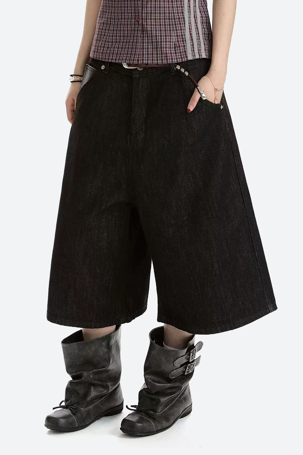 Classic Black Cropped Wide Leg Jeans