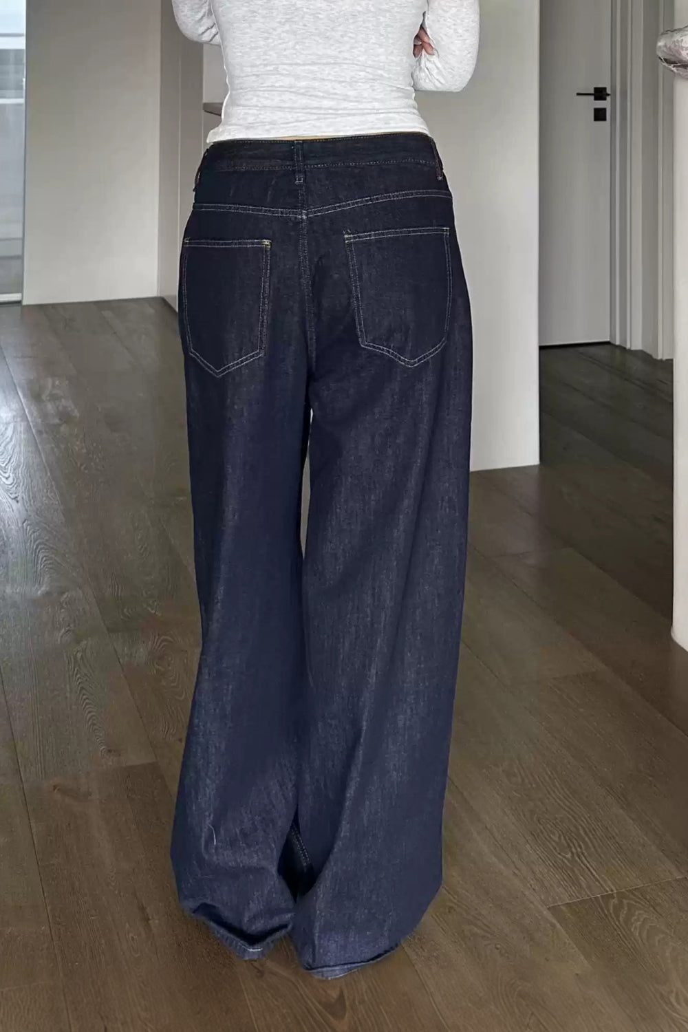 Essential Wide Leg Jeans