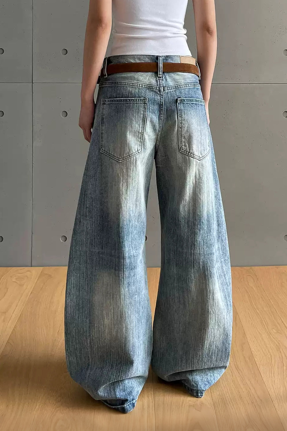 Slub Wash Barrel Jeans