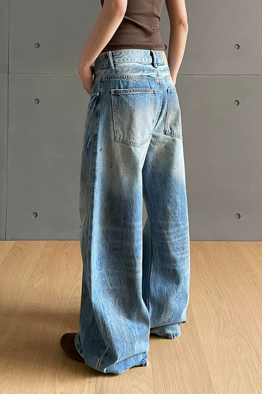 Cracked Wash Distressed Jeans