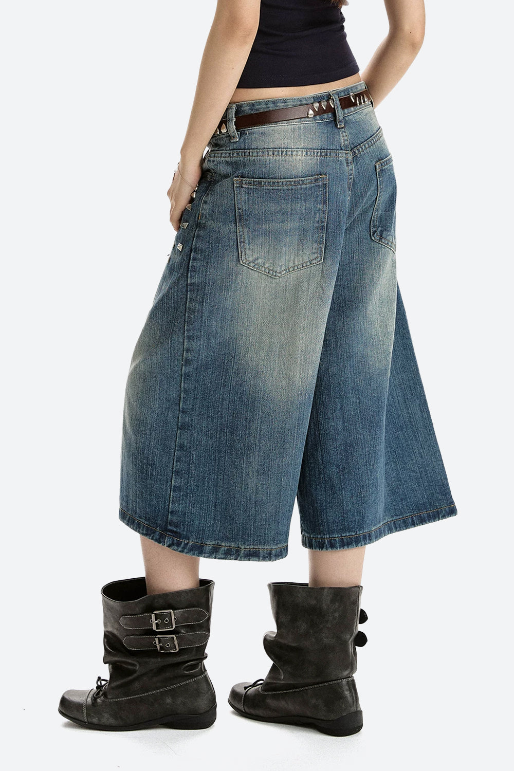 Studded Cropped Denim Pants