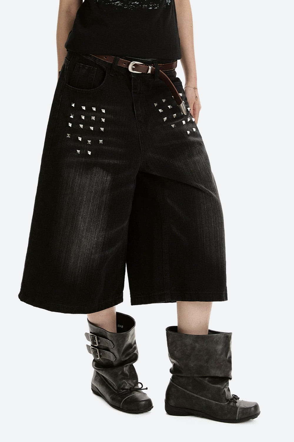 Studded Cropped Denim Pants