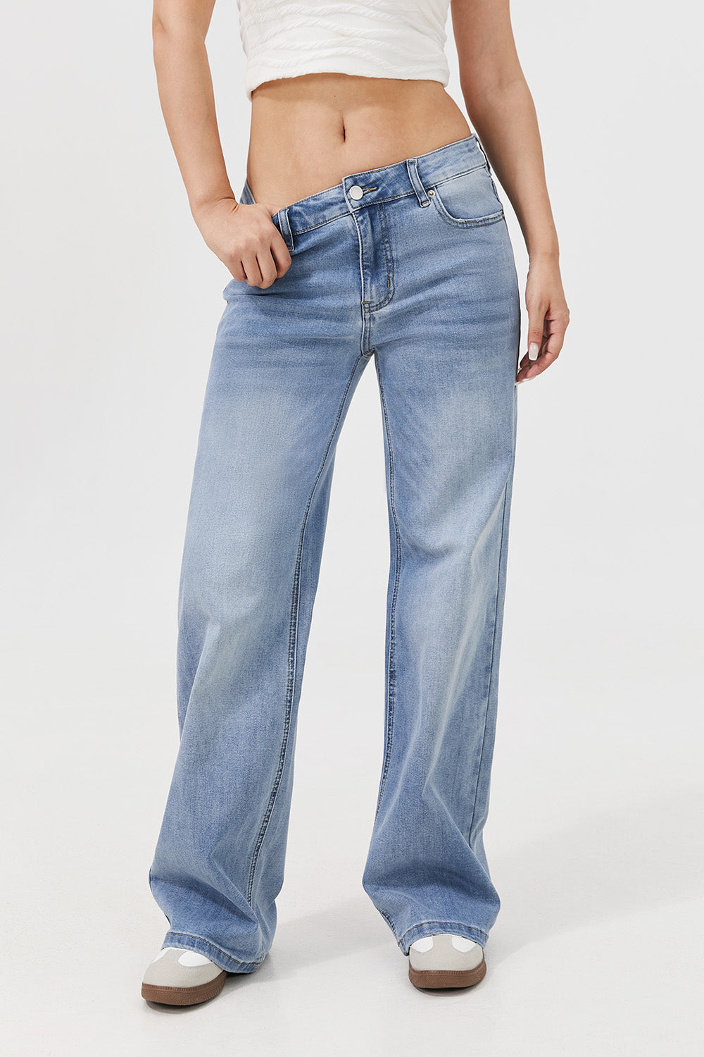 Mars Power Dusk low rise jeans in light blue denim